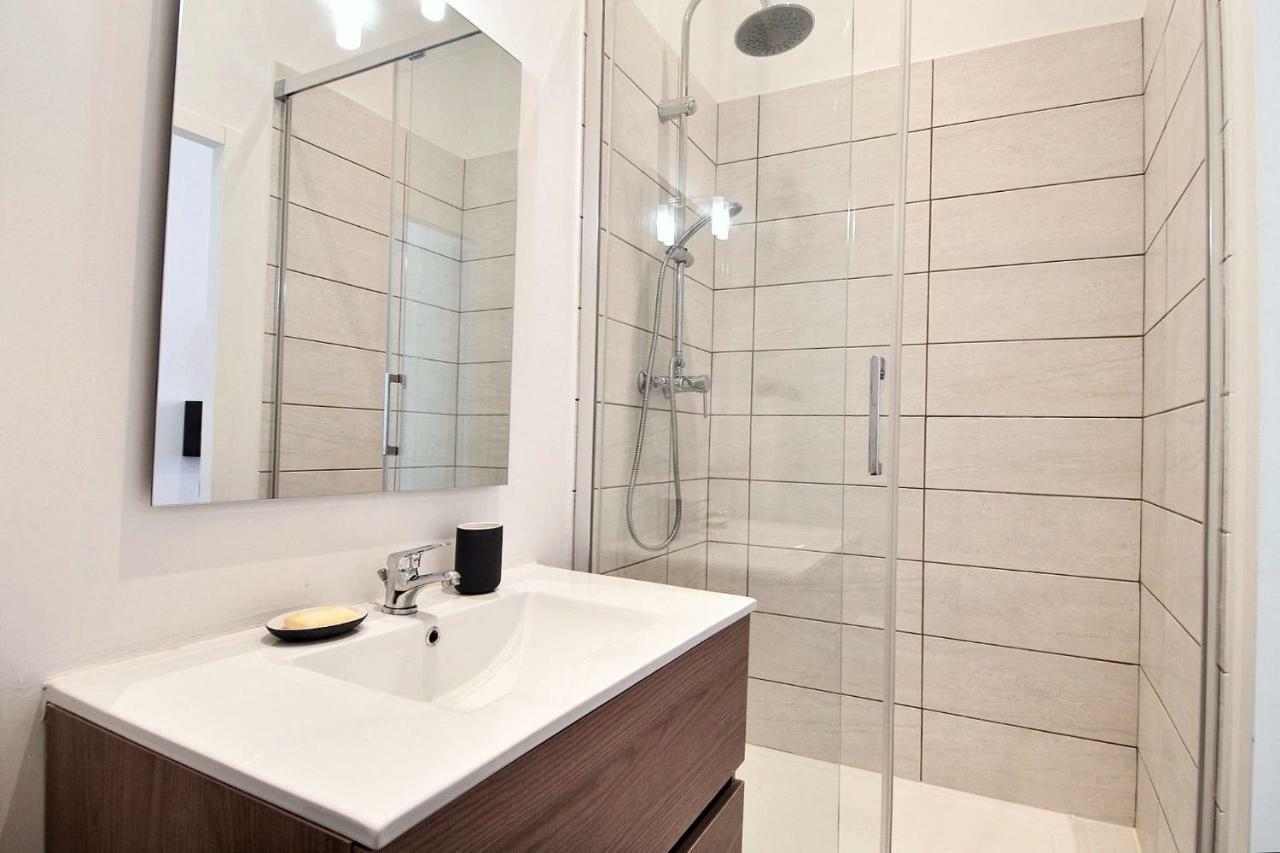 Appartement Neuf Hyper Centre _ Saint Ferreol Marseille Luaran gambar
